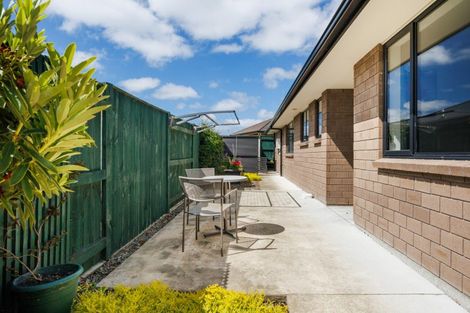 Photo of property in 54 Rosalie Terrace, Kelvin Grove, Palmerston North, 4414