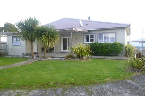 Photo of property in 135 Queen Street, Westport, 7825