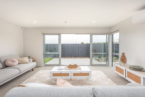 Photo of property in 9 Kakapo Lane, Redwood, 8051