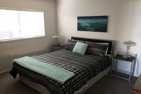 Photo of property in 2 Ormiston Road, Onerahi, Whangarei, 0110
