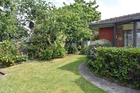 Photo of property in 6 Florance Place, Parklands, Christchurch, 8083
