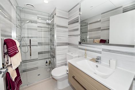 Photo of property in 10 Lion Place, Papamoa, 3118