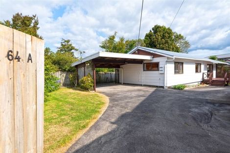 Photo of property in 64 Waimumu Road, Massey, Auckland, 0614