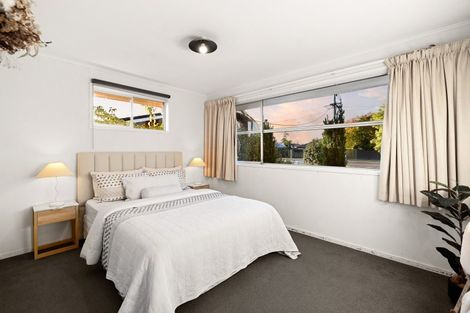 Photo of property in 102 Browning Street, Leamington, Cambridge, 3432