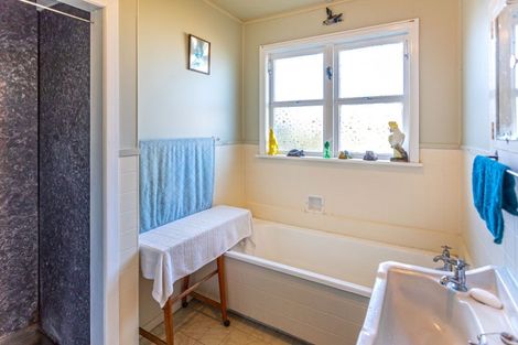 Photo of property in 103 Moanataiari Street, Thames, 3500