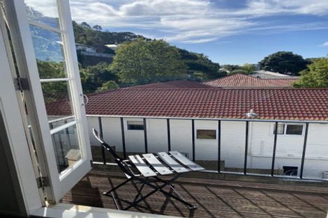 Photo of property in 6 Kilmister Avenue, Thorndon, Wellington, 6011