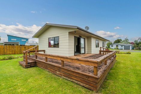 Photo of property in 28 Moewai Park Road, Whitianga, 3510