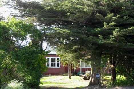 Photo of property in 153 Brougham Street, Westport, 7825