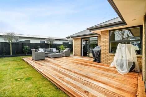 Photo of property in 13 Sincock Place, Kaiapoi, 7630