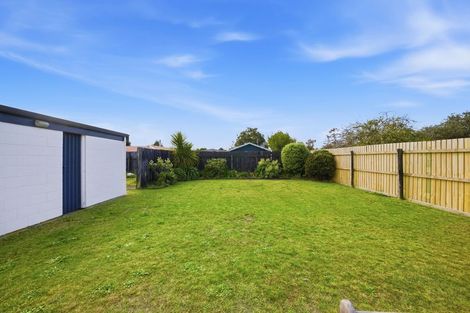 Photo of property in 18 Heathglen Avenue, Parklands, Christchurch, 8083