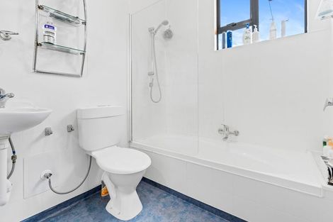Photo of property in 210 Bay View Road, South Dunedin, Dunedin, 9012