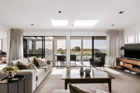 Photo of property in 820a Papamoa Beach Road, Papamoa Beach, Papamoa, 3118
