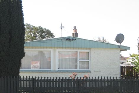 Photo of property in 21 Prestons Road, Redwood, Christchurch, 8051