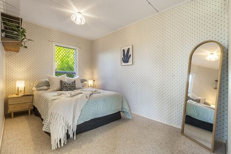 Photo of property in 15a Rangitoto Terrace, Milford, Auckland, 0620