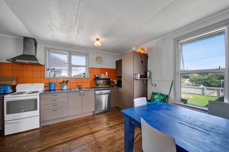 Photo of property in 287 South Road, Hawera, 4610