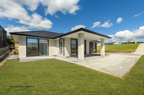 Photo of property in 8 Sam Heywood Place, Pyes Pa, Tauranga, 3112