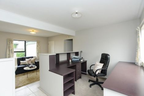 Photo of property in 8 Otatara Road, Taradale, Napier, 4112