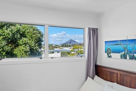 Photo of property in 266b Courtenay Street, Strandon, New Plymouth, 4312