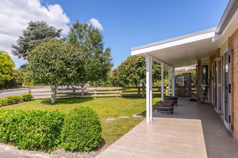 Photo of property in 7 Orchard Road, Greytown, 5712