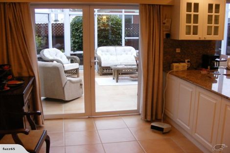 Photo of property in 292 Avonhead Road, Avonhead, Christchurch, 8042