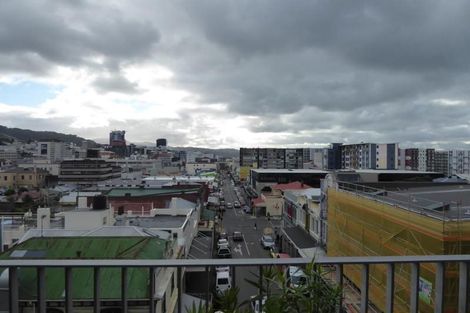 Photo of property in Qba Apartments, 3d/51 Webb Street, Mount Cook, Wellington, 6011