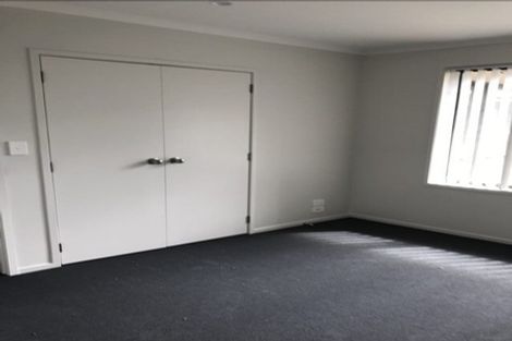Photo of property in 129 Tidal Road, Mangere, Auckland, 2022