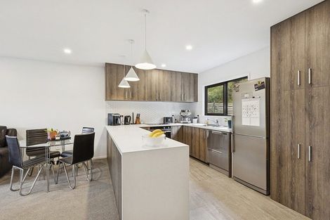 Photo of property in 21 Holystone Road, Whitby, Porirua, 5024