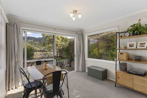 Photo of property in 21 Cecil Road, Tawa, Wellington, 5028