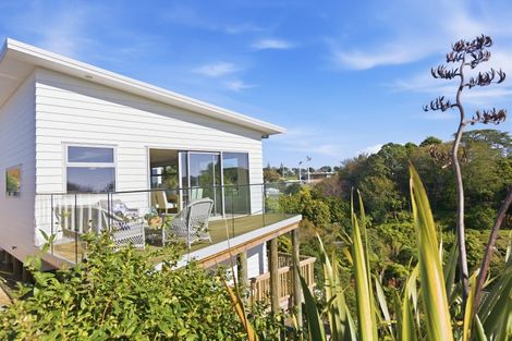 Photo of property in 12c Ruskin Place, Westown, New Plymouth, 4310
