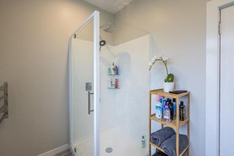 Photo of property in 13 Kings Drive, Levin, 5510