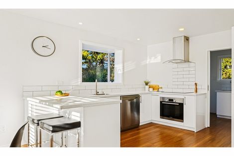 Photo of property in 37 Bentley Street, Russley, Christchurch, 8042