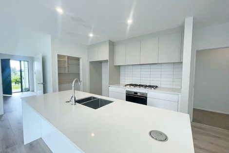 Photo of property in 6 Riria Crescent, Takanini, 2112