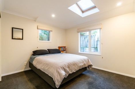 Photo of property in 9a Wentworth Street, Mornington, Wellington, 6021