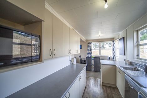 Photo of property in 640 Old Hill Road, Porangahau, 4291