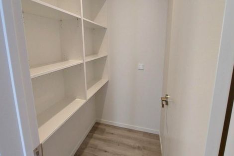 Photo of property in 20b Mackenzie Street, Te Atatu South, Auckland, 0610