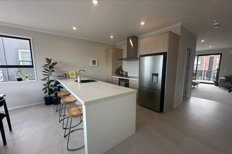 Photo of property in 5/2 Rangitamiro Place, Hobsonville, Auckland, 0616
