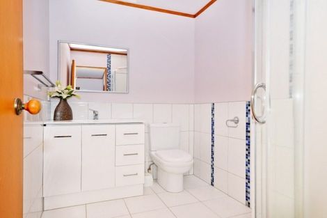 Photo of property in 32 Halcione Close, Flagstaff, Hamilton, 3210