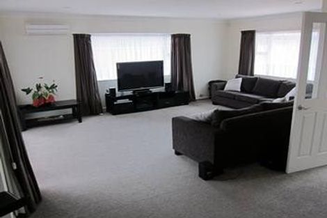 Photo of property in 95 Mandel Mews, Waiwhetu, Lower Hutt, 5010