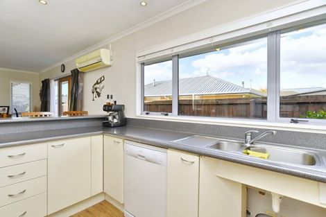 Photo of property in 135 Chinnerys Road, Woodend, 7610
