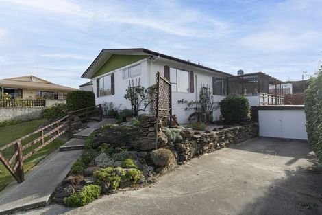 Photo of property in 4 Hart Place, Bridge Hill, Alexandra, 9320