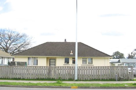 Photo of property in 8 Mackie Street, Waipukurau, 4200