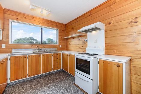 Photo of property in 57 Cliff View Drive, Green Bay, Auckland, 0604
