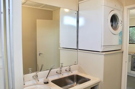 Photo of property in 53 Rua Road, Glen Eden, Auckland, 0602