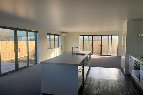 Photo of property in 74 Peverel Street, Riccarton, Christchurch, 8041