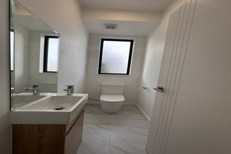 Photo of property in 3/2a Cambridge Road, Manurewa, Auckland, 2102