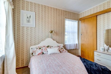 Photo of property in 4 Elliott Street, Taradale, Napier, 4112