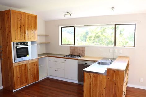Photo of property in 6 School Road, Kakanui, Oamaru, 9495