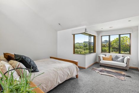 Photo of property in 115 Grand Drive, Orewa, 0931
