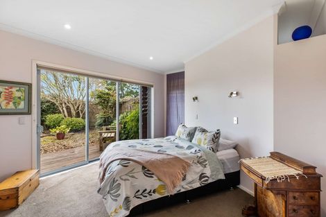 Photo of property in 10 Millbrook Drive, Waiuku, 2683