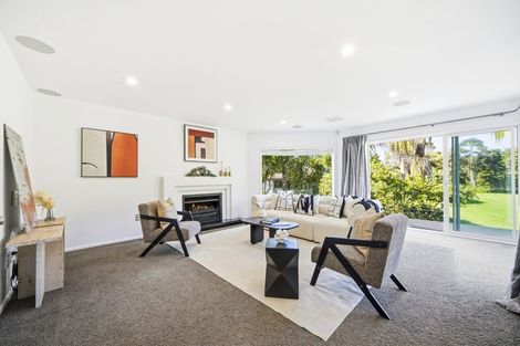 Photo of property in 14 Landing Drive, Albany, Auckland, 0632
